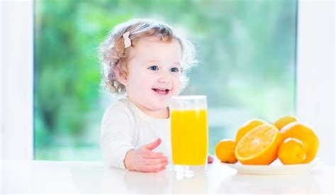 7 aylık bebeğe portakal suyu verilirmi